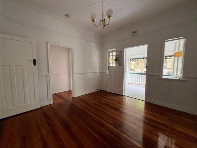 Art Deco charm in a classic New Farm street!