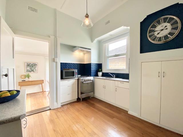 Art Deco Delight in a Desirable Locale
