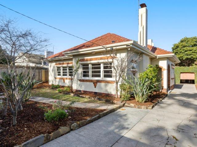 Art Deco Gem Exceptional Space & Liveability