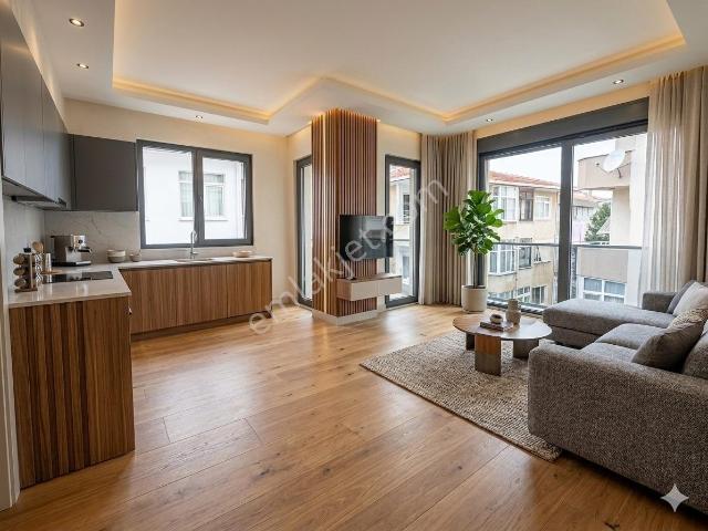 ▃artemin▃küçükyalı Çınar'da Balkonlu 2.kat 65m² Sıfır 1+1!