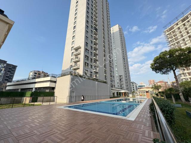 ▃artemin▃prava Kartal Sitesi'nde Ön Cephe Balkonlu 60m² Lüks 1+1