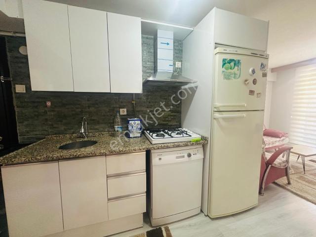 Artenew Emlak'tan Bornova Merkezde Kiralık 2+1 Daire