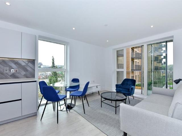 Artesian House, Memorial Avenue. 1 bed apartment to rent £1,500 pcm £346 pw