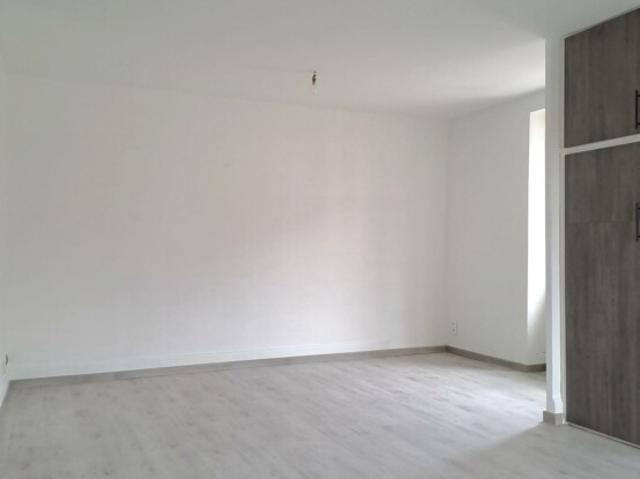 Arthès – Appartement T3 avec garage