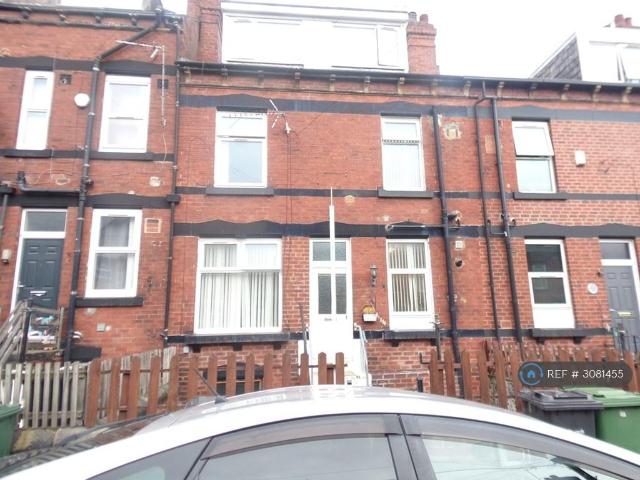 Arthington Terrace, Leeds, LS10 3 bed terraced house to rent £995 pcm £230 pw