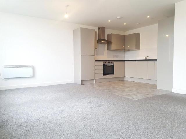 Arthur Street, Leicester LE9 2 bed flat to rent £875 pcm £202 pw