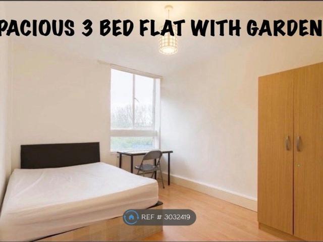 Arthur Wade House, London E2, 3 bed flat to rent, £3,300 pcm | PrimeLocation