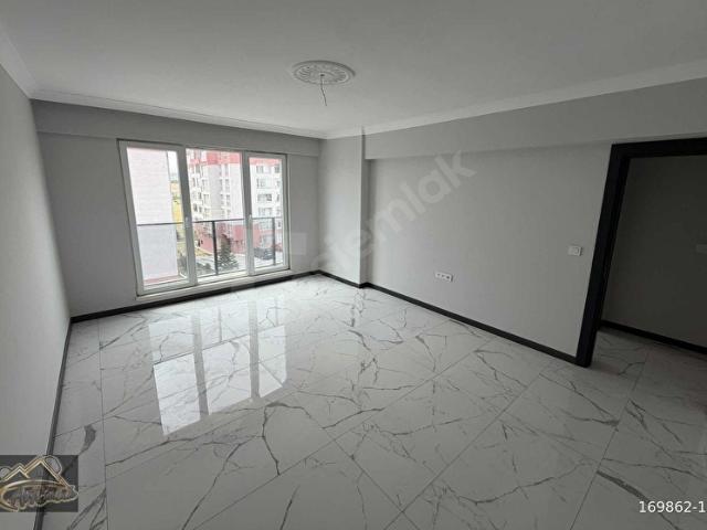 ARTI EMLAKTAN TERAS LI 6+1 BAGLUM DA FIRSAT DAİRESİ