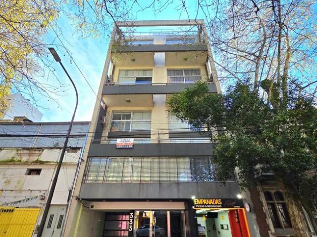 Artigas 333: se alquila dúplex de 3amb. + gran balcón + patio