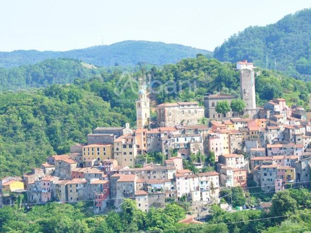 Artigianale Via Monte Sagro monolocale 4000mq
