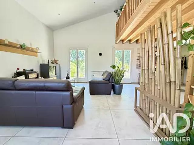 Artigues près Bordeaux 33370 Achat / Vente maison 6 pièces t6 terrasse parking