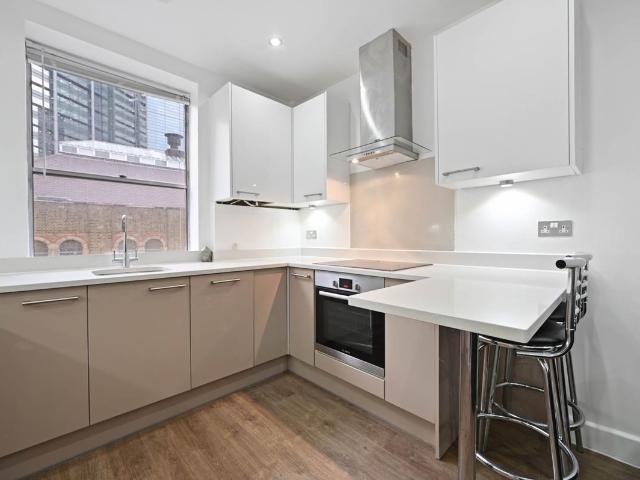 Artillery Lane, Spitalfields, London E1, 2 bed flat to rent, £3,500 pcm | PrimeLocation