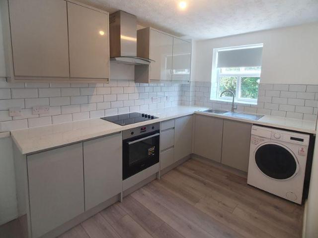 Artillery Street, Bordesley Village. 1 bed apartment to rent £875 pcm £202 pw