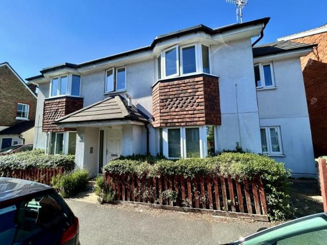 Artillery Road, Guildford GU1, 1 bed flat to rent, £1,450 pcm | PrimeLocation