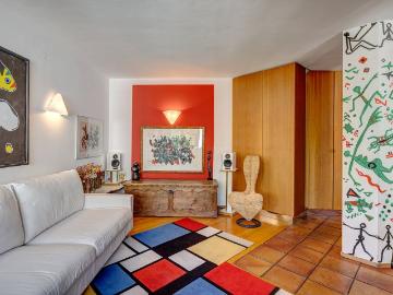 Artist apartment in Alt Schwabing for rent