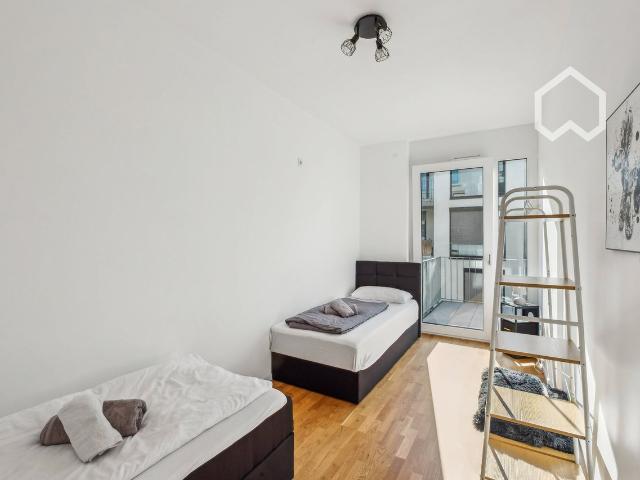 Artistic 3 room Apartment I Garden I next to Mercedes I Stuttgart I Kitchen I Home Office, Boblingen Amsterdam Apartments for Rent