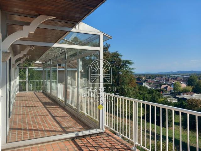 Artix Maison 210 m2 avec vue Pyrénées 211m² Artix