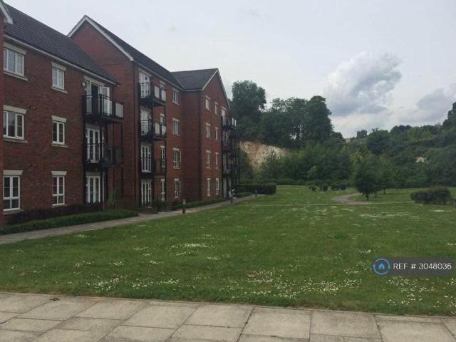 Arun House, Rochester, ME2 2 bed flat to rent £1,400 pcm £323 pw