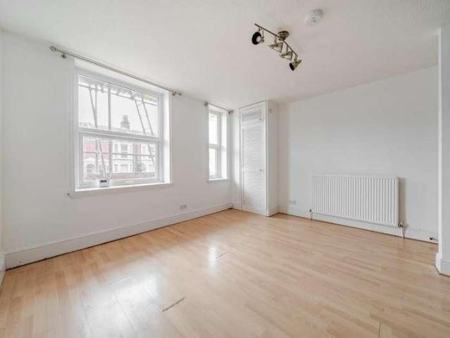 Arundel Court, South Parade, Southsea, PO5