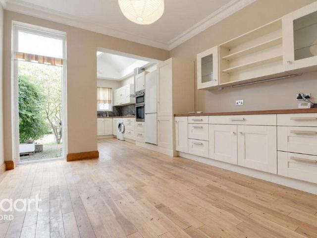 Arundel Gardens, ILFORD 4 bed semi detached house to rent £2,700 pcm £623 pw