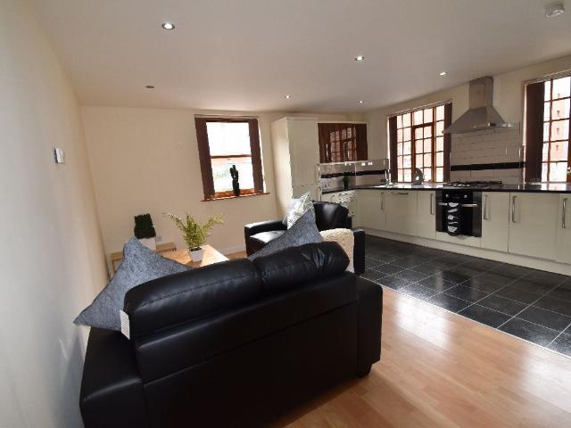 Arundel Street, Sheffield S1, 4 bed flat to rent, £1,650 pcm | PrimeLocation