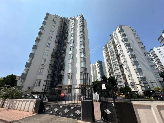 Arve'den Foruma Yürüme Mesafesinde Site İçinde 3+1 Kiralık Daire