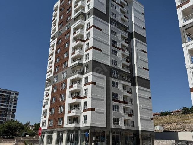 ARVEN YAPI'DAN ERKİLET BULVARI ÜZERİNDE 2+1 SATILIK DAİRELER