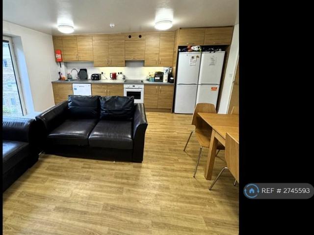 Arwen Lodge, Winchester, SO22 7 bed flat to rent £3,367 pcm £777 pw