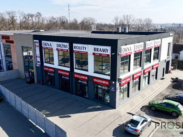 Nowoczesny budynek handlowo usługowy 1141 m², wysoki standard