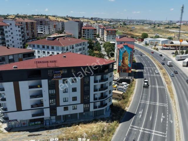 Arya Yapı'dan Çerkezköy Yoluna Cephe Servis Güzergahında Kiralık Sıfır 1+1
