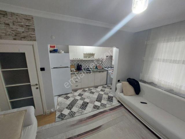 Arzu Emlaktan Gazi Mah Satılık Balkonlu 2+1 Yüksekgiriş Daire