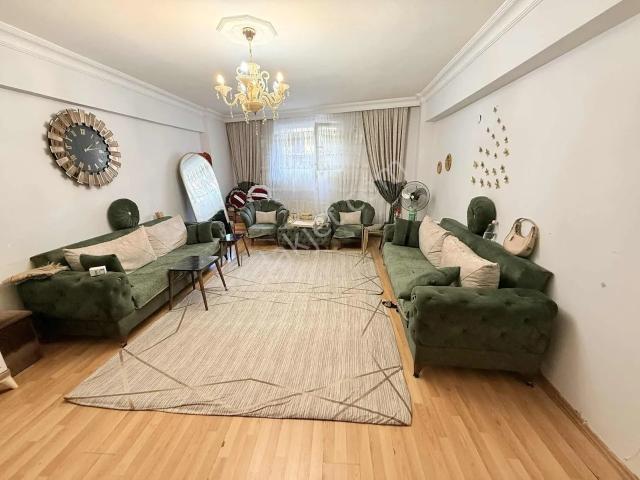 Arzu Emlak'tan Zübeyde Hanım Mah Satılık 90 M2 Masrafsız Kot1