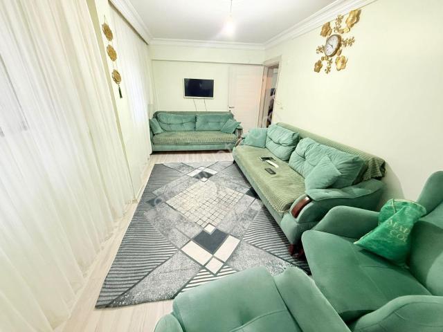 Arzu Emlaktan 75.yıl Mah Satılık 2+1 Masrafsız Düzgiriş Daire