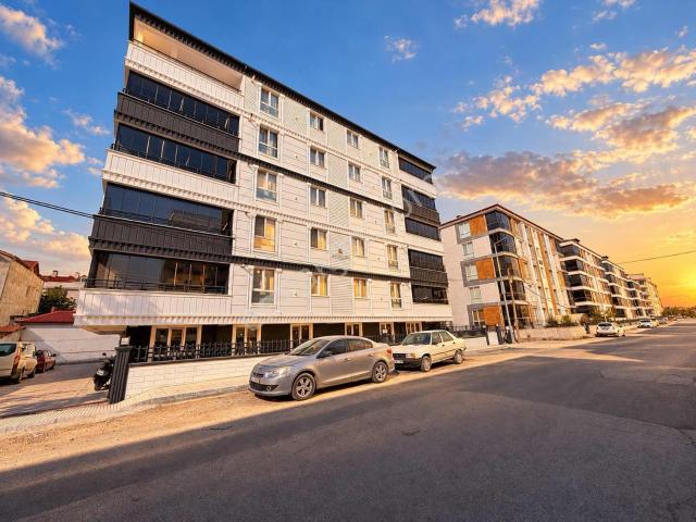 Arzum Gayrimenkul Den Yeni Mahallede 2+1 Kiralık Daire