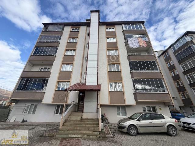 Arz Emlak'tan Kaleardı Mahallesinde Satılık 3+1 Daire