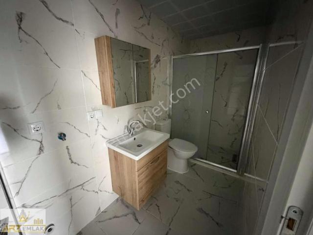 Arz Emlak'tan Tarım İl Müdürlügünün Arkasında Kiralık 2+1 Teras