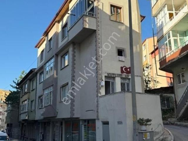 Arz'dan Kiralık 2+1 Daire Merkezde Belediyenin Arkası bayburt