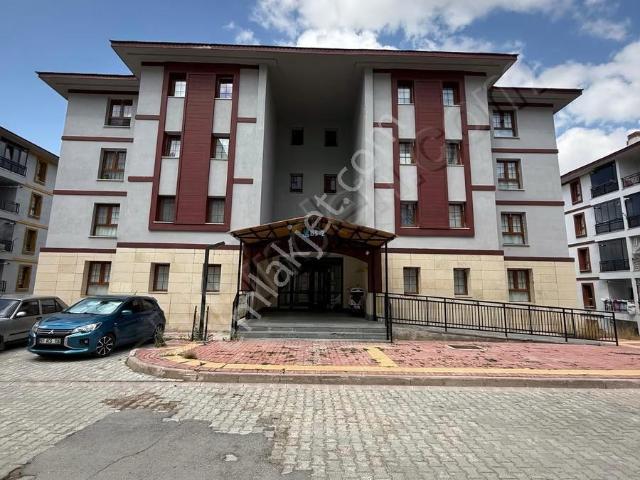 Arz'dan Satılık 2+1 Fırsat Daire Emekli Tokileri Bayburt