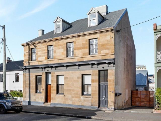 Award winning architectural restoration on the CBD fringe