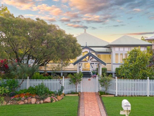 Award Winning Bill Stainton Home with Queenslander Charm, 4 Bedrooms, Pool, Shed & Side Access