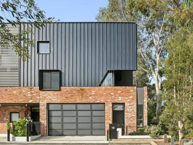 Award Winning Design. Parkside Luxury. Elevated living