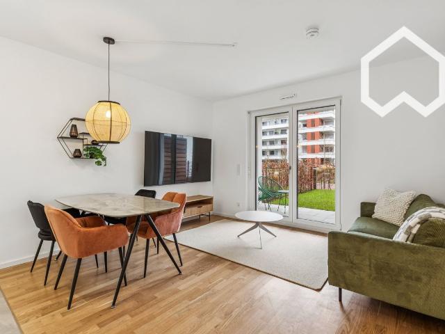 Award Winning Luxury Fully Furnished New Build Apartment with Courtyard Garden – First Occupancy in Prime Frankfurt Location, Frankfurt Amsterdam Apartments for Rent