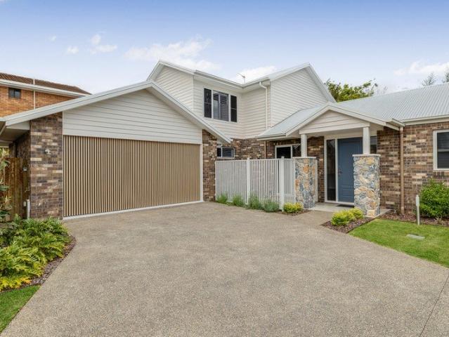Award Winning Luxury in the Heart of East Toowoomba