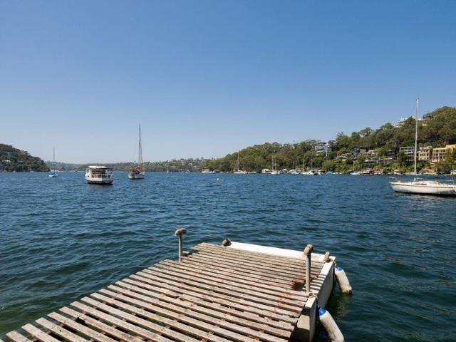 Award Winning Waterfront Sanctuary of Architectural Distinction