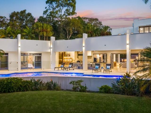 Award Winning 1,245sqm Under Roof Sunshine Coast Estate in an Exclusive Gated Community on 1,952sqm block