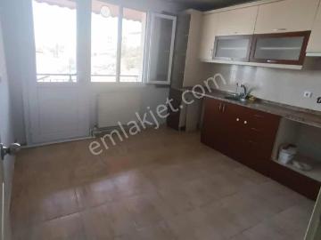 Aw'den 3+1 Doğalgazlı Manzaralı Ebeveyn Banyolu Kiralık