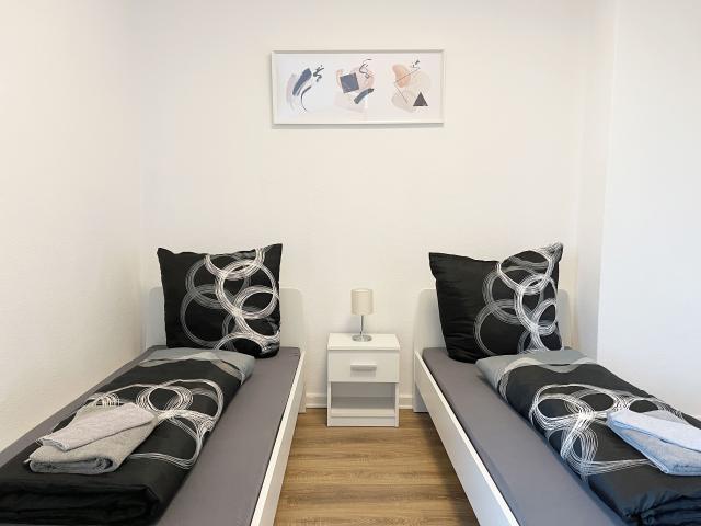 Awesome, modern 6 Bed Apartment for fitters in Osnabrück