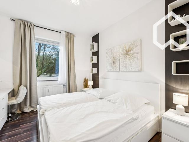 Awesome & modern studio in Düsseldorf, Dusseldorf Amsterdam Apartments for Rent