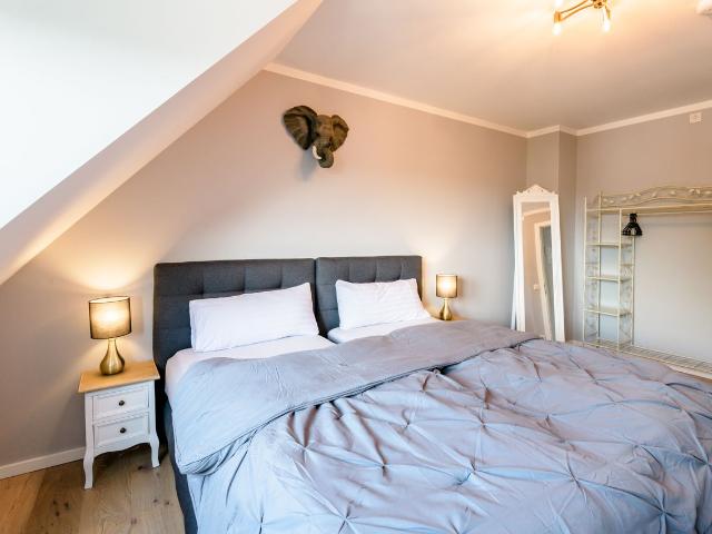 Awesome, new penthouse in Düsseldorf, Dusseldorf Amsterdam Apartments for Rent