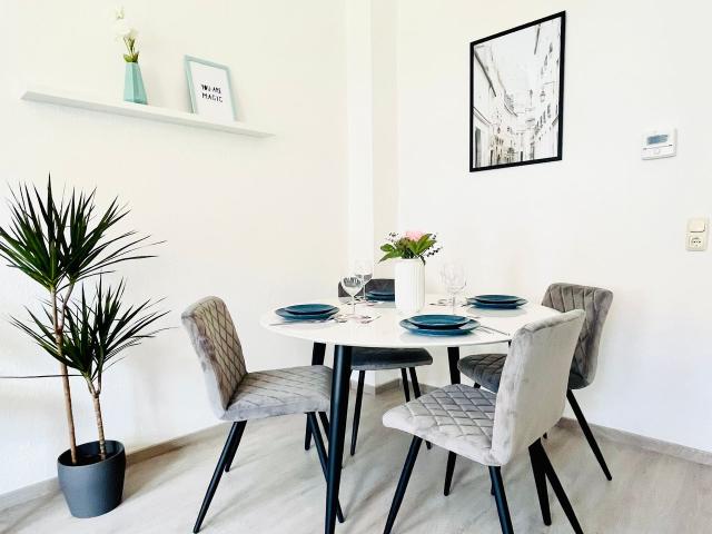 Awesome & amazing studio in Erfurt, Erfurt Amsterdam Apartments for Rent